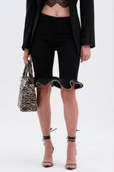 DAINTY DETAILS RUFFLE HEM TAILORED SHORT