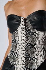 DAY AND NIGHT CORSET