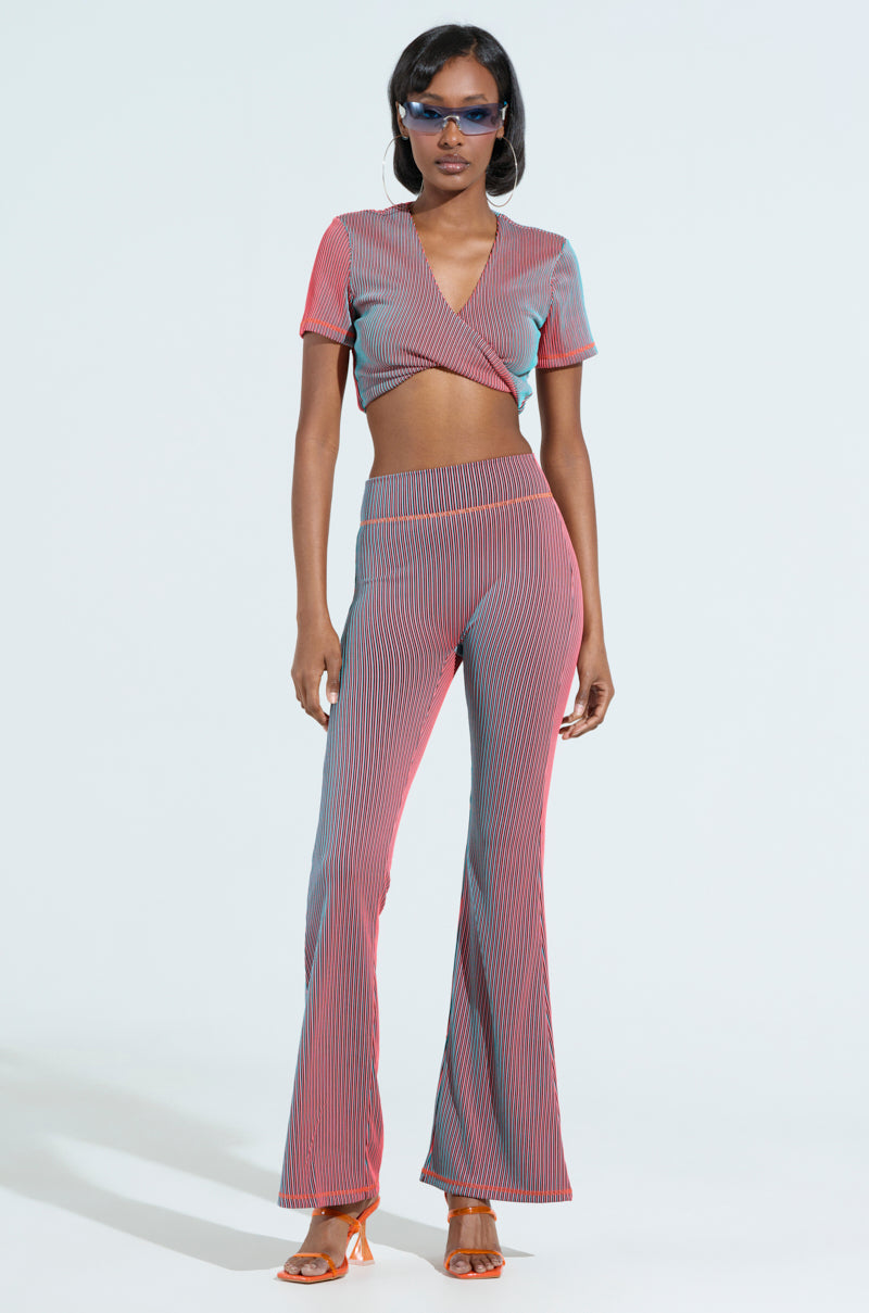 DOUBLE TAKE RIBBED TWISTED CROP TOP