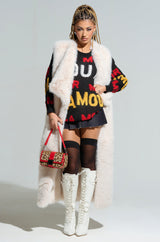 GLAMOUR OVERSIZED SWEATER