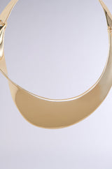 TOP TIER CHOKER NECKLACE
