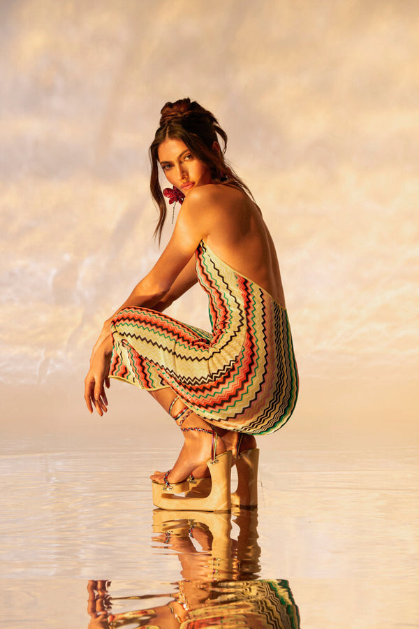 ON THE RUN PRINTED MIDI DRESS