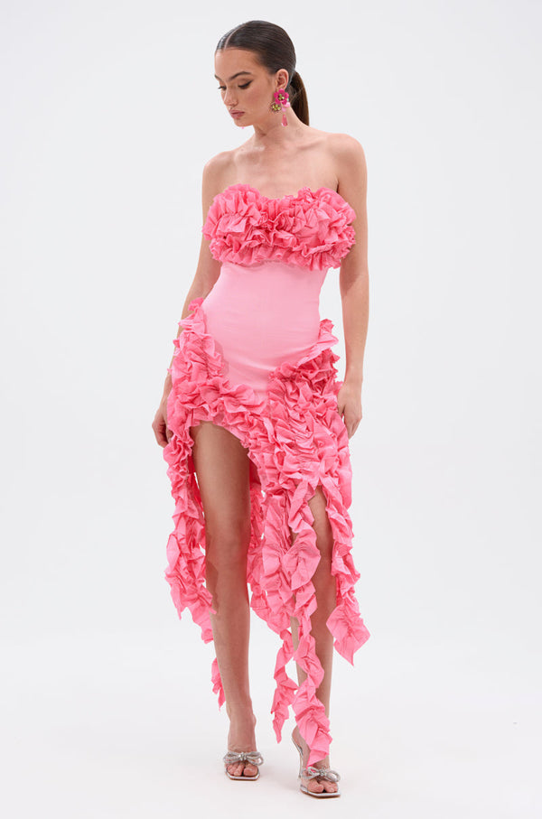 CITY LIGHTS RUFFLE MIDI DRESS IN LIGHT PINK