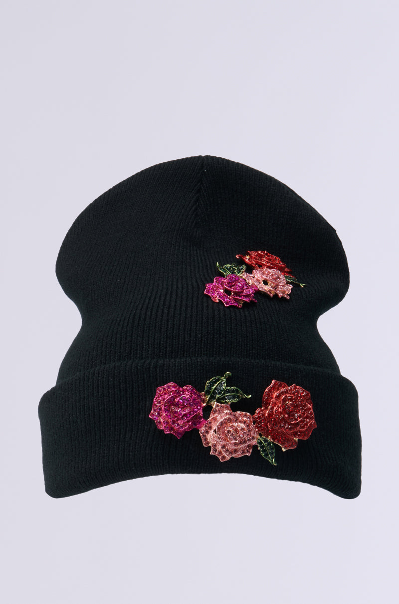 ROSE GARDEN BROOCH BEANIE