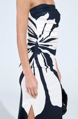 YOURS TRULY FLORAL MIDI DRESS
