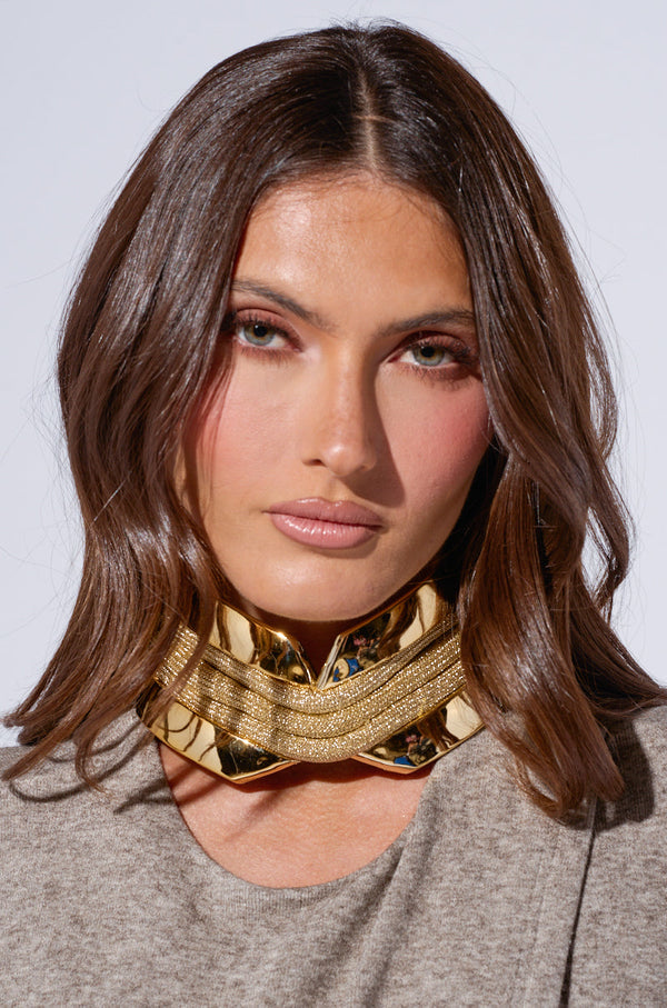 TOO FAMOUS CHOKER NECKLACE