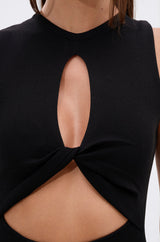 NOT TOO CASUAL KNIT MAXI DRESS IN BLACK