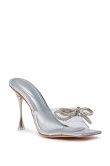 AZALEA WANG ENTRANCING SILVER DIAMOND BOW DETAIL SANDAL