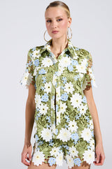 DAISY CROCHET SHORT SLEEVE BUTTON UP SHIRT