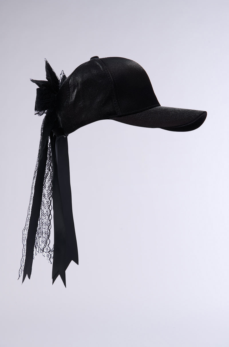 ROSA LACE BOW SNAPBACK