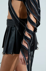 CROSS ZIP MESH TOP