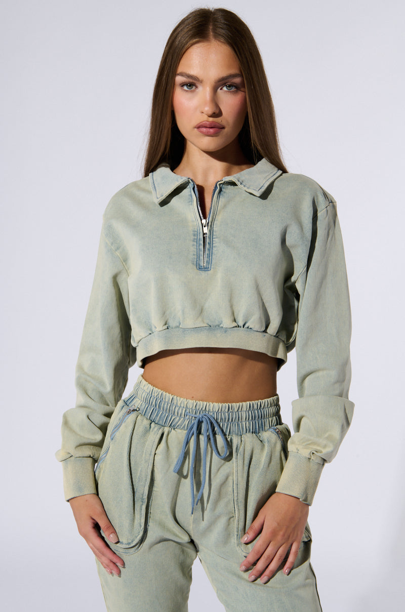 SOCIAL STATUS PULLOVER DENIM SWEATSHIRT