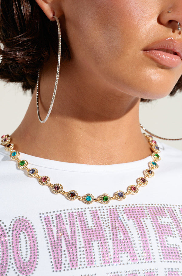 ITS GIVING LUXURY CHOKER