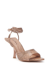 AKIRA OWENS TAN CHUNKY SANDAL