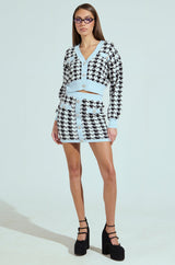 PRETTY AND POSH HOUNDSTOOTH CARDIGAN