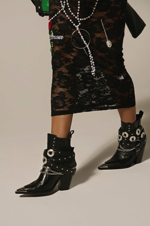 AZALEA WANG RIGGINS BLACK SILVER HARDWARE EMBELLISHED WESTERN BOOTIE