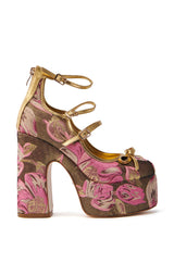 AZALEA WANG SPROUT GOLD BROCADE PUMP
