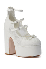 AZALEA WANG SPROUT WHITE PUMP