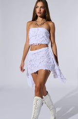 QUEEN OF LOVE DISTRESSED BRALETTE TOP IN WHITE