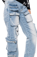 ALL OVER POCKET DETAIL RELAXED FIT JEANS
