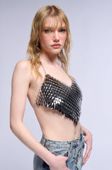ALL THE GLAMOUR SLEEVELESS CHAIN BRA TOP