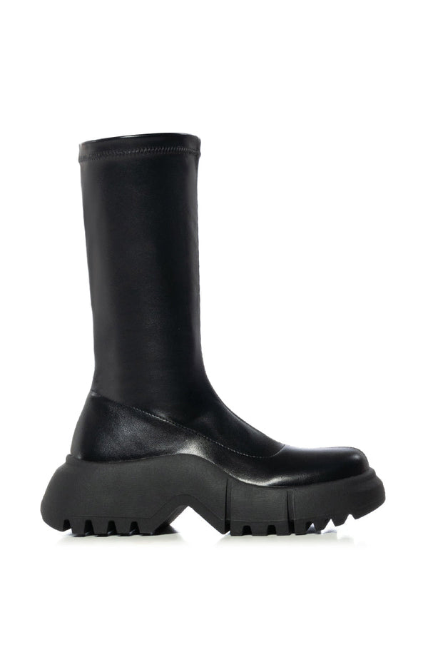 AZALEA WANG SWEETBAY BLACK FUTURISTIC BOOT