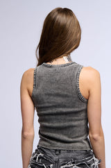 BASIC DISTRESSED MINERAL WASH TANK TOP IN GREY