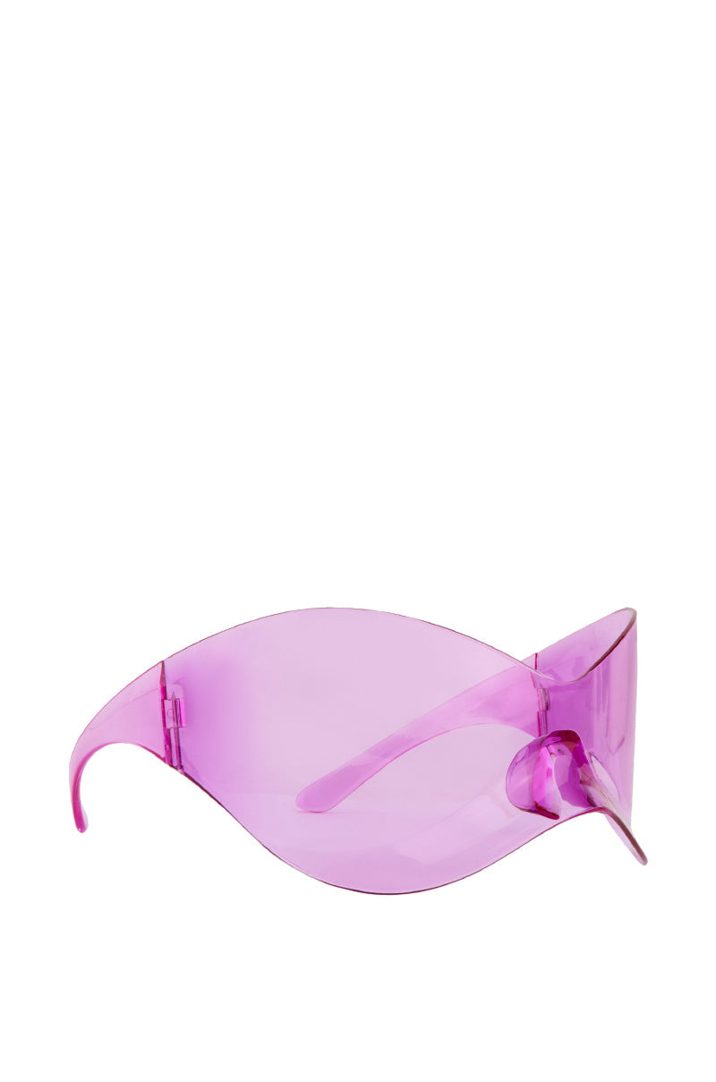 BIGGER IS BETTER SUNGLASSES