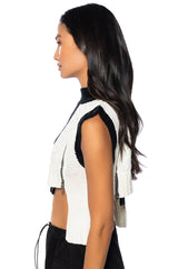 BLIND FOR YOUR LOVE ZIPPER DETAIL SLEEVELESS SWEATER