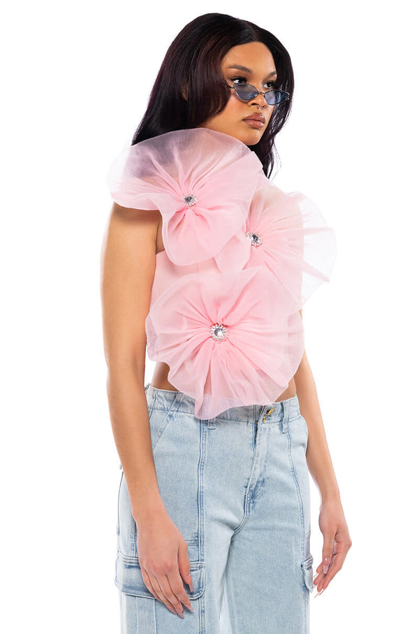 BLOSSOM TEXTURED FLOWER CROP TOP