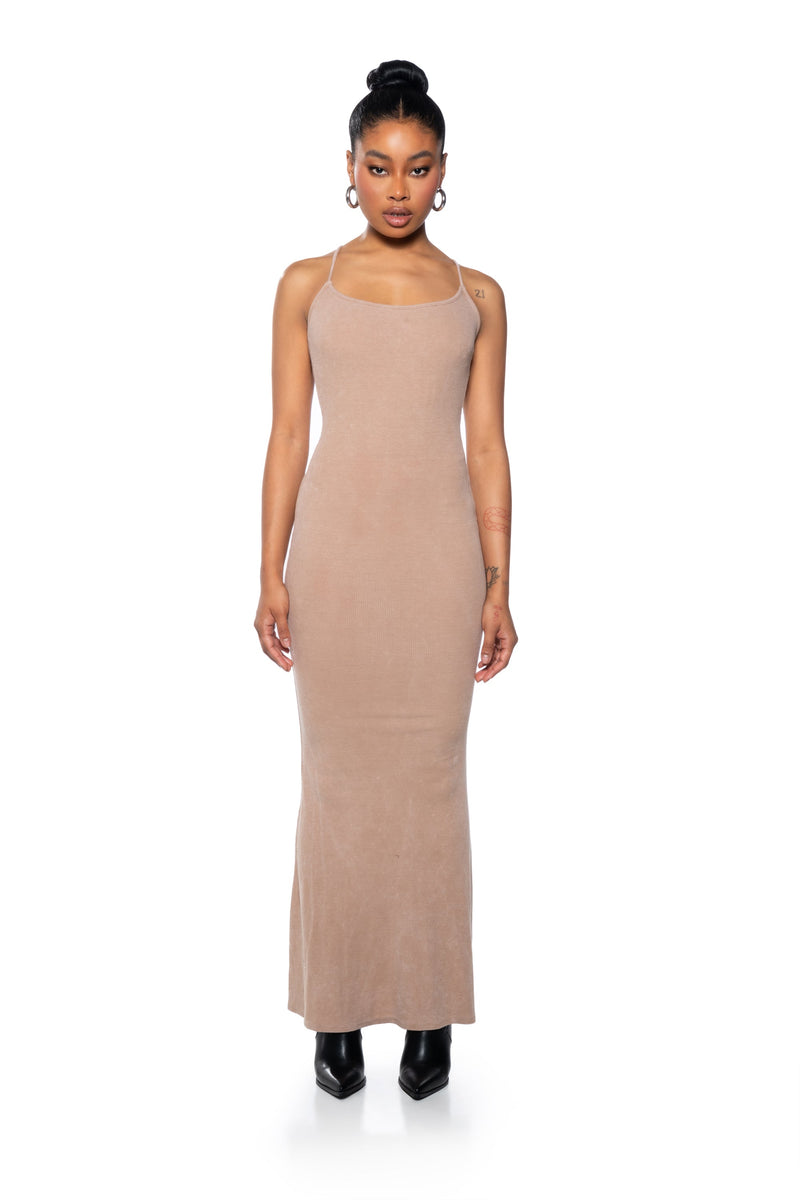 BODY TALK FITTED MAXI DRESS