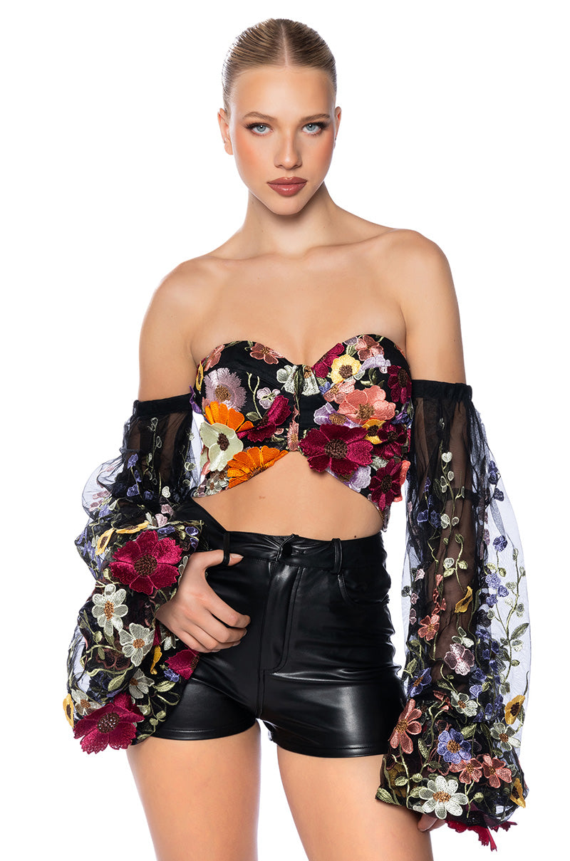 BOTANICAL BEAUTY CROPPED SHEER SLEEVE TOP