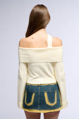 BOUJEE GIRL OFF THE SHOULDER ZIPPER SWEATER TOP