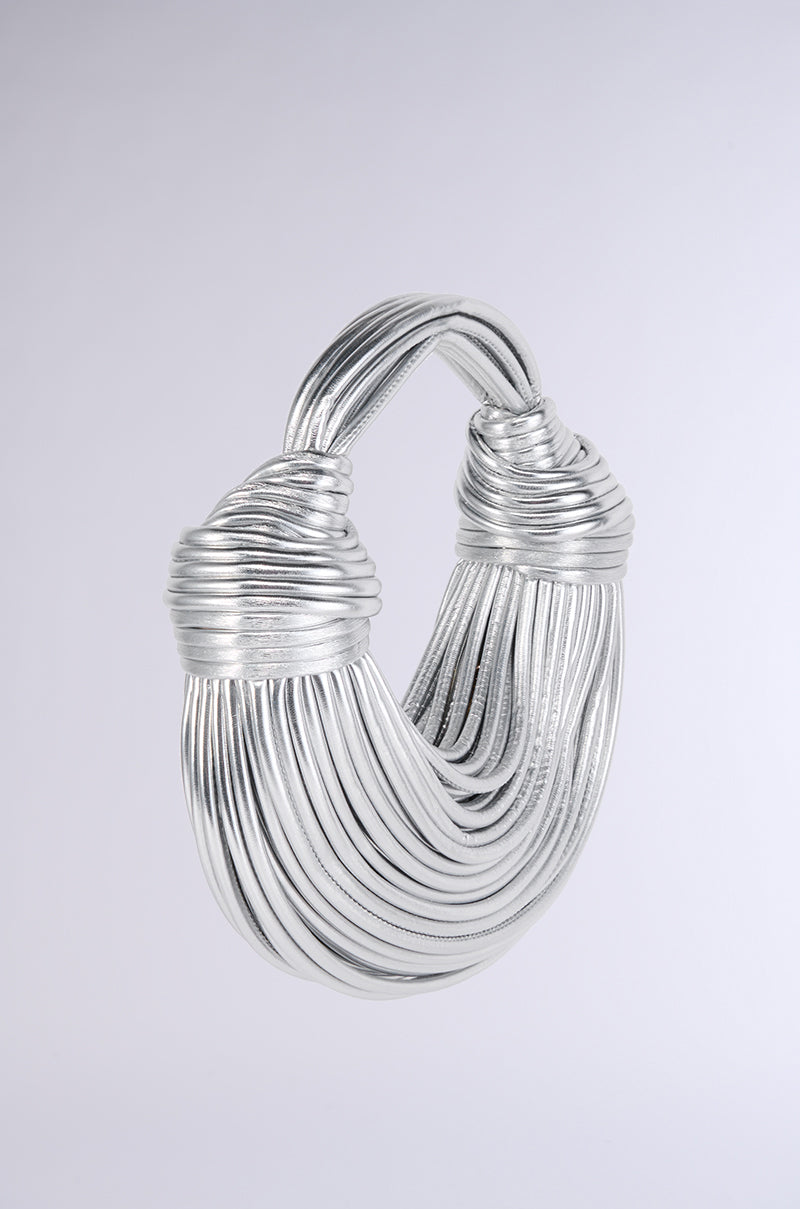 BRB FAUX LEATHER METALLIC ROPE PURSE IN SILVER