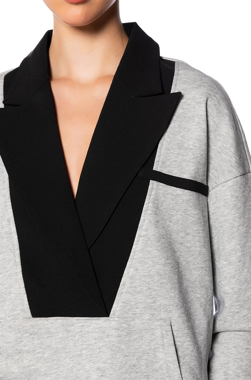 BUSINESS CASUAL PULLOVER