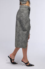 CALLING MY NAME SKIRT IN GRAY