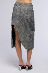 CALLING MY NAME SKIRT IN GRAY