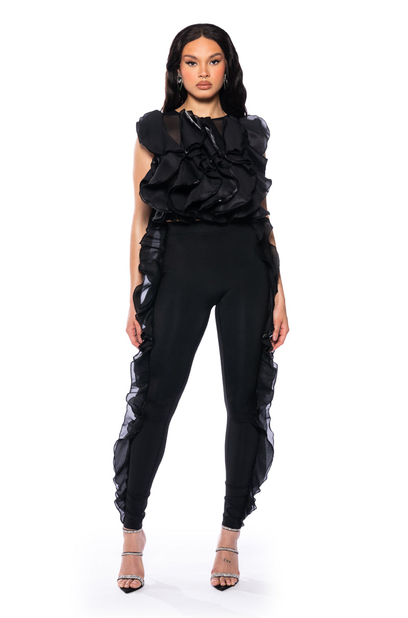 CAMELLIA RUFFLE BLOUSE