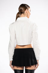 CARRIED AWAY CROPPED BUTTON DOWN TOP