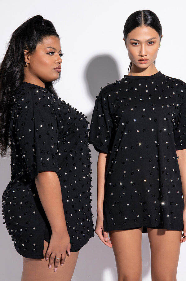 CECE EMBELLISHED OVERSIZED T SHIRT