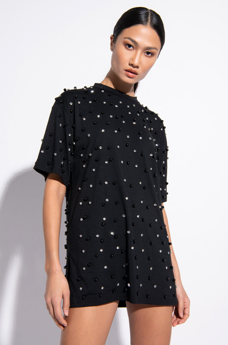CECE EMBELLISHED OVERSIZED T SHIRT