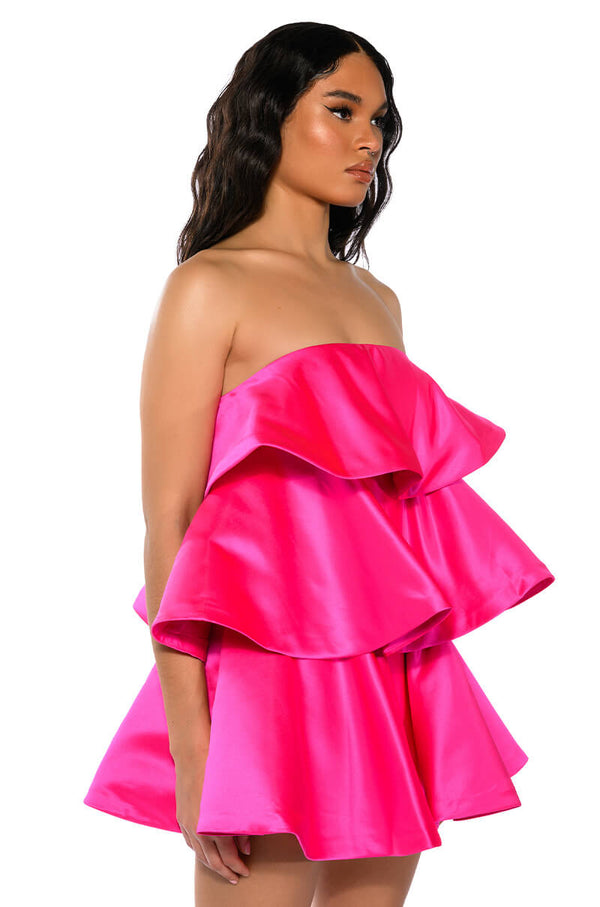 CENTER OF ATTENTION LAYERED MINI DRESS