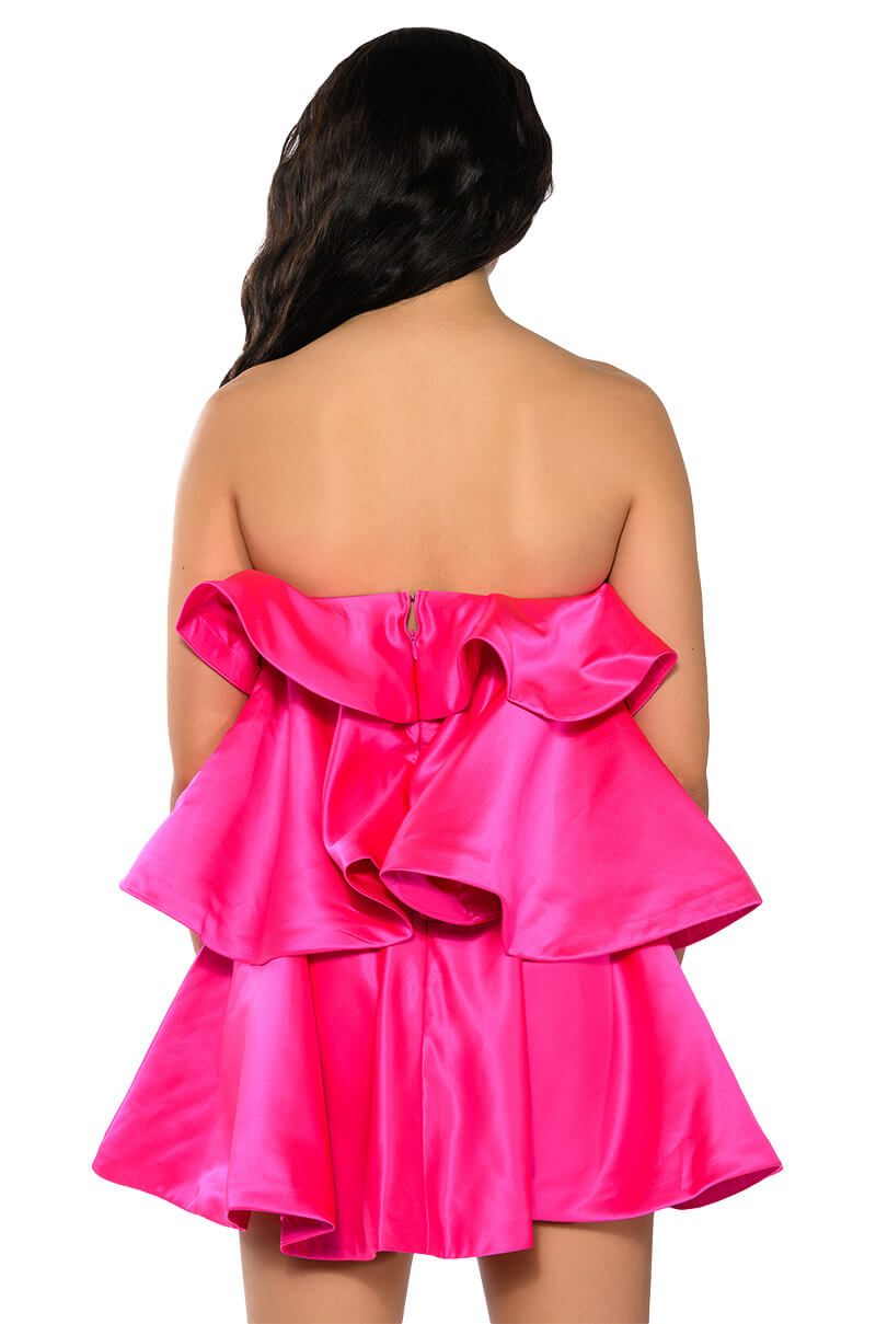 CENTER OF ATTENTION LAYERED MINI DRESS