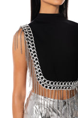 CHAIN EXTRAVAGANT ONE SLEEVE BLOUSE