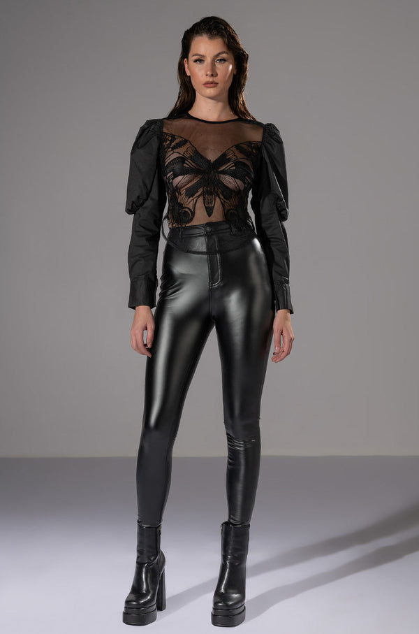CHOSEN ONE PUFF SLEEVE MESH APPLIQUE TOP
