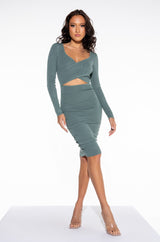 CUT OUT FOR IT LONG SLEEVE SIDE CUT OUT BODYCON MIDID DRESS