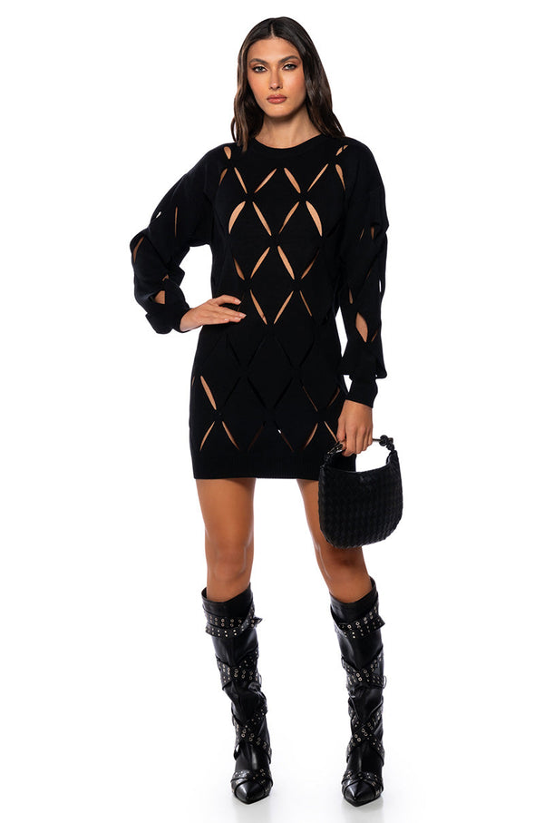 DIAMOND CUT OVERSIZED SWEATER DRESS
