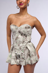 DISCREET LACE UP CAMO CORSET