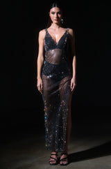 DIVA ENERGY V-NECK MAXI DRESS