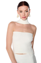 DOLLED UP KNIT HALTER TOP IN WHITE